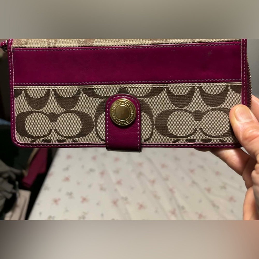 Coach purse in good condition
